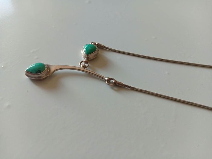 ladies turquoise necklace