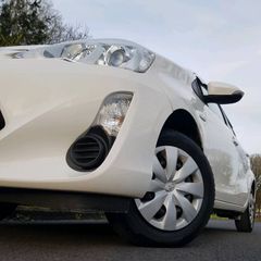 Toyota Aqua Hybrid Autimatic White Economical