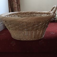 Large Wicker hamper basket
