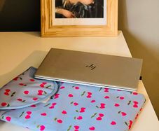 Laptop case cherry