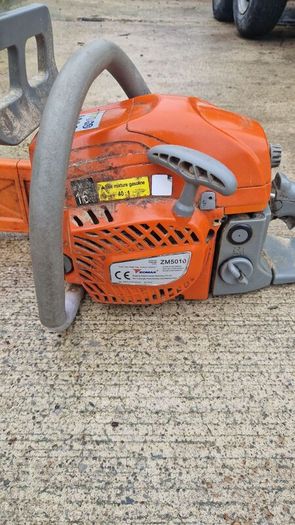 Zomax Chainsaw