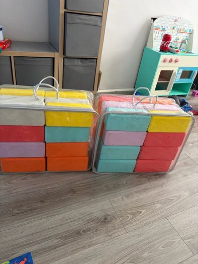Soft building blocks