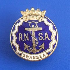 ROYAL NAVAL SAILING ASSOCIATION (Swansea branch) - a vintage membership badge in excellent condition (1930's - 1950's). Scarce badge.