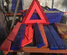 Car Warning triangles
