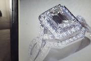 Engagement/wedding Halo Style Ring Set