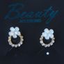 Flower studs earrings brand new Image 2