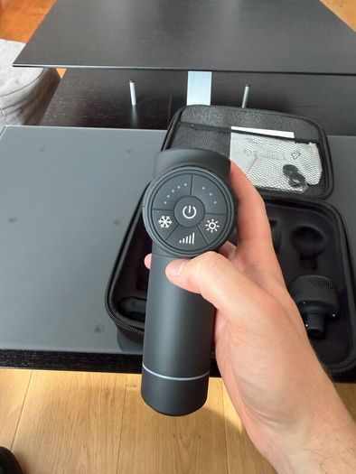 Heat & Cold Massage Guns  60