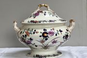 Large Georgian Tureen with Chinese Flower design  by Spode circa 1820