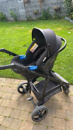 Car seat & wheels