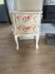 Bedside locker