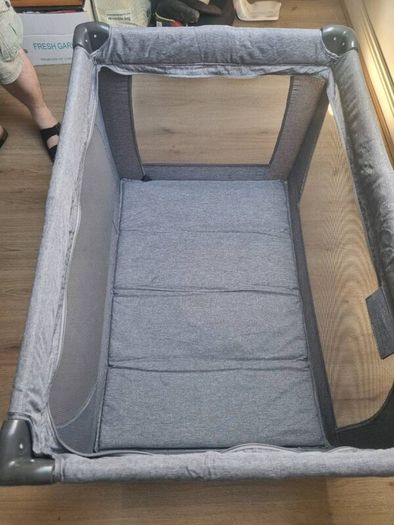Baby elegance travel cot