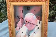 1979 Pope John Paul 11 gilded wall clock