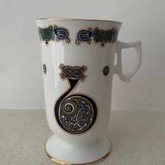Mug with letter B from the Book of Kells - Royal Tara Fine Bone China Mug with HARP-shaped handle - Nice gift for someone whose name starts with B