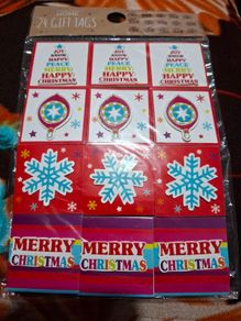 22 gift tags