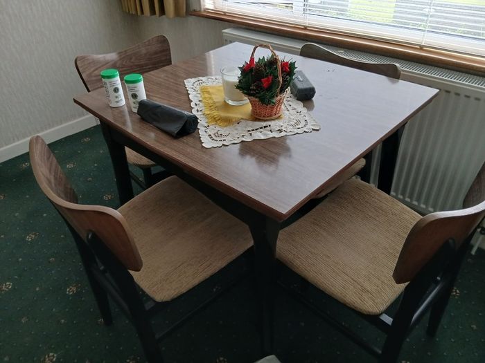 Dining board
