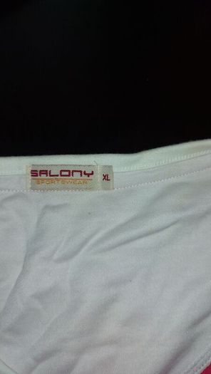 Salony Sports wear