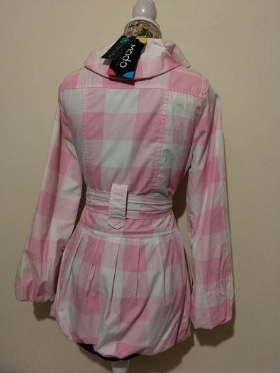 Beautiful pink & white Belted Coat, New With Tags