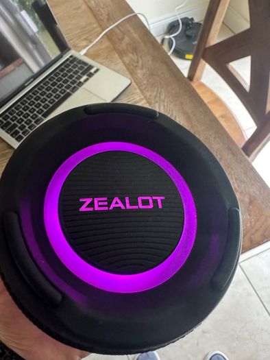 Zealot S61