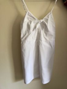 white sun dress Size 8/10 medium Abercrombie and Fitch