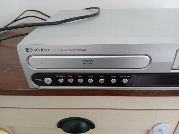 pye dvd/vcr combo