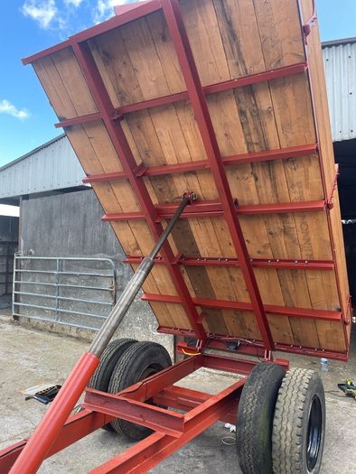 tipper trailer 10ft X 6ft 6in