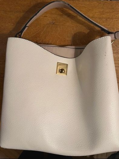 Cream Faux Leather Handbag | Gold Hardware | Work & Everyday Bag