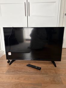Bush 36 inch TV