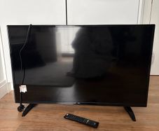 Bush 40 inch TV