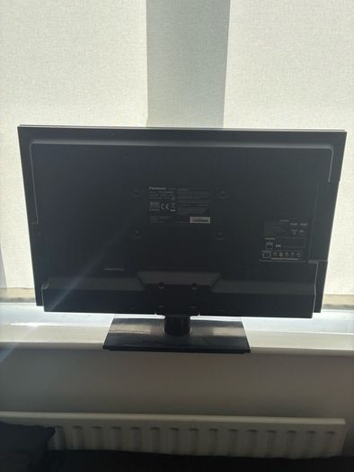 32" Panasonic HD TV