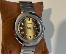 1970s Vintage Mechanical Automatic Day Date Citizen Tiger Eye Watch
