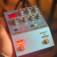 Boss MD-200