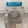 Little Tikes toy washing machine with accessories Image 5