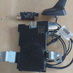 Audi A3 8P antennas/booster