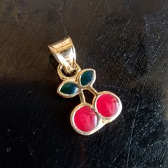 14ct solid gold cherry pendant