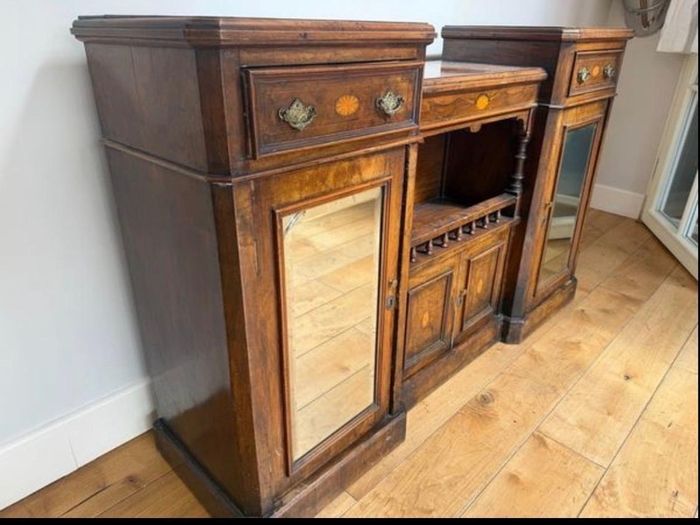 Walnut Display Unit