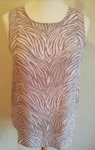 FREE POST Rose & Olive Ladies Top New With Tags Beige & Cream. Payment By REVOLUT or PAYPAL