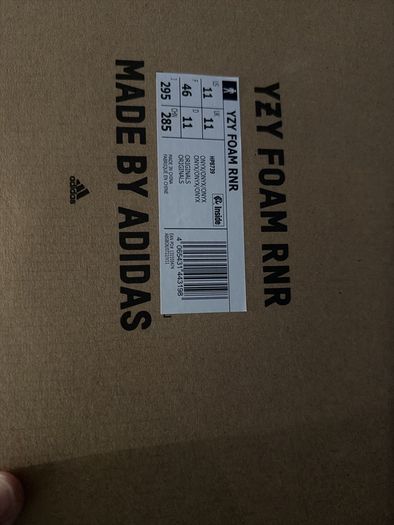 yeezy foam shoes