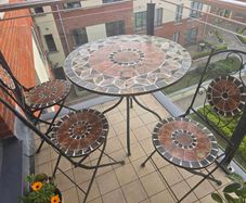 garden table + chairs