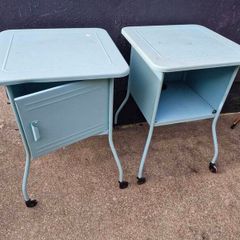 bed side lockers