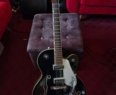 Gretsch Electromatic G5125 hollow body electric guitar