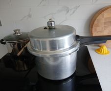 Pressure Cooker