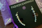 Droplet style diamond costume jewellery earrings