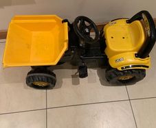 Kids toy JCB dumper