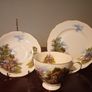 Vintage Royal Vale " Country Cottage". 22 pieces Tea Set, Bone China England. Image 5