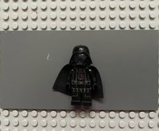lego star wars sw0636 Darth Vader minifigure (Type 2 Helmet, Spongy Cape)