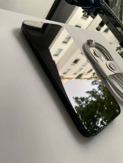 iPhone 16 128GB  Black  Like New, 100% Battery