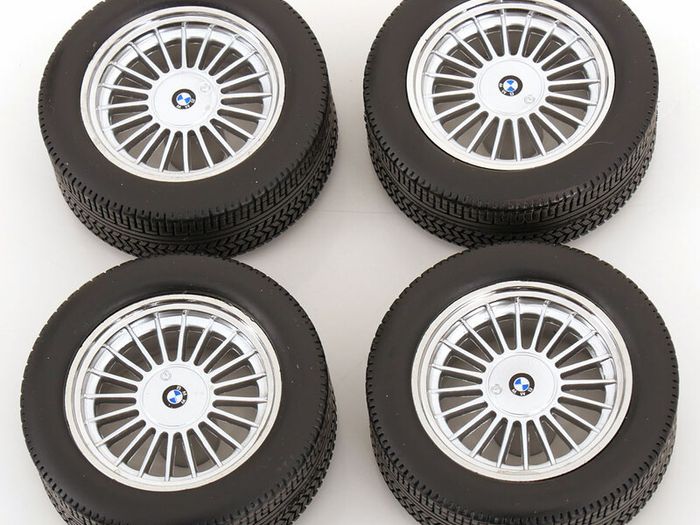 BMW Alpina alloys for 1/18 - NEW in BOX