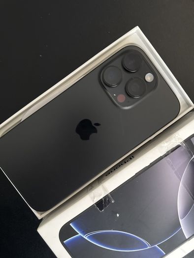 iPhone 16 Pro, 128GB, Black, unlocked, 100% battery