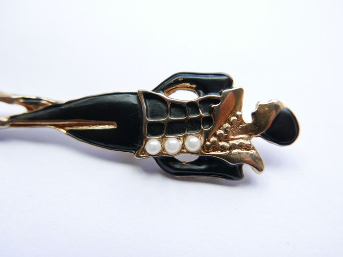 Vintage style lady silhouette brooch - black and gold tone