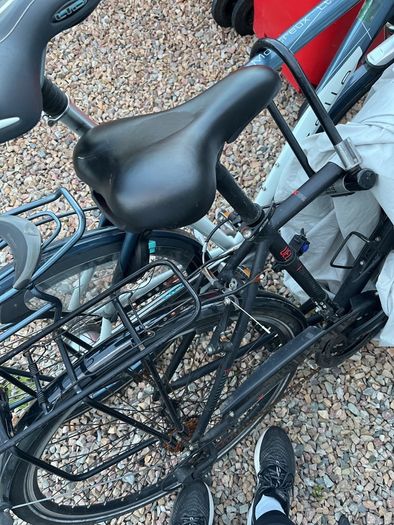 Limit Velocity 28 Hybrid / Commuter Bike Large-Shimano Gears
